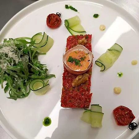 Restaurant Kochschule Roessle فندق 3*